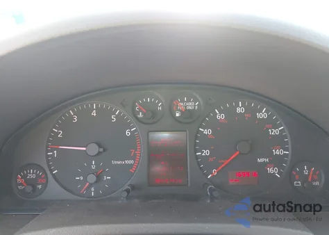 1998 Audi A6 z USA, uszkodzony, nr VIN WAUBA24B4WN139909